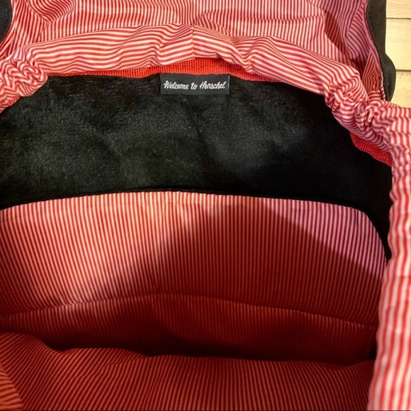 Herschel Tortoiseshell Strap Black Canvas All American Backpack Bag - Picture 7 of 12